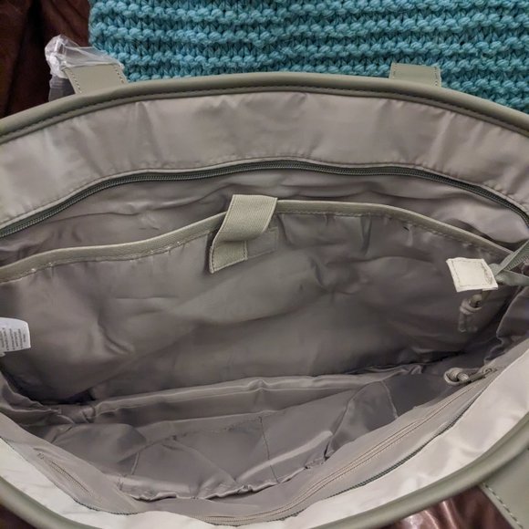 Thirty One Commuter Quilted Tote Bag NIB - Picture 4 of 6